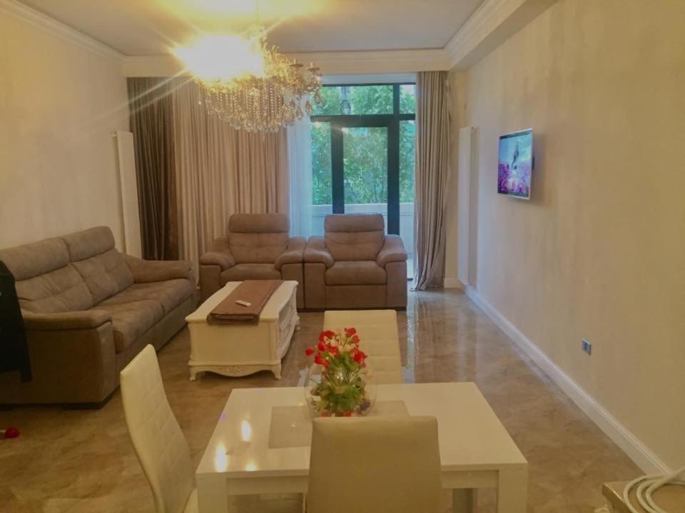 Elit Home Apartment David Tbilisi Esterno foto